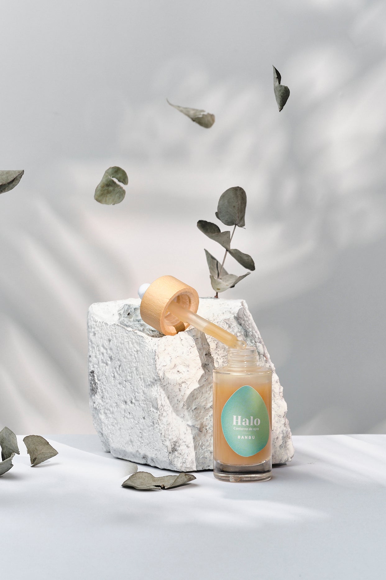 BAMBU-Augencreme Halo 30ml - Gegen Falten Tränensäcke & Augenringe 3