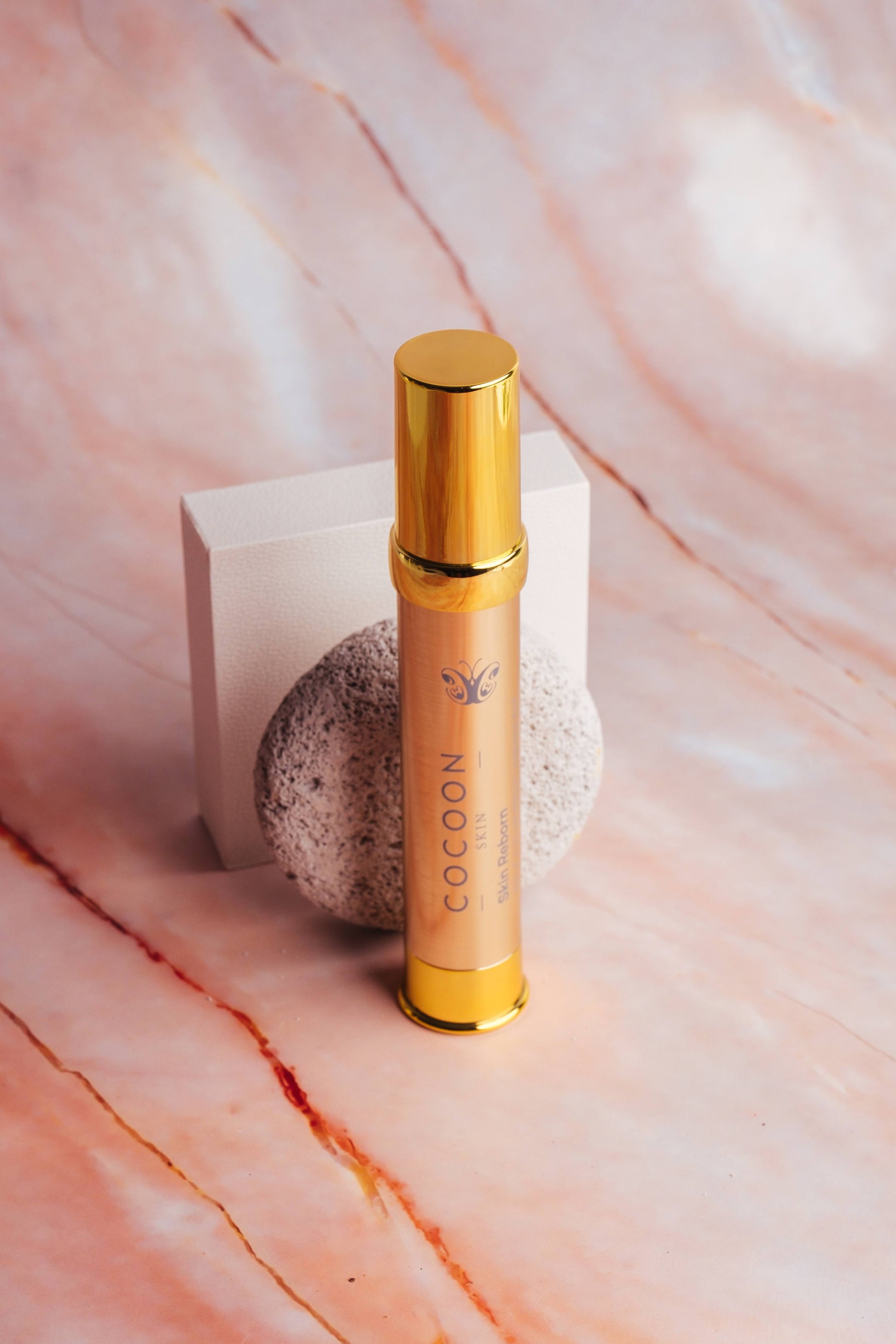 COCOON SKIN – Skin Reborn Elixir der Jugend (Retinol + Hyaluronsäure) 3